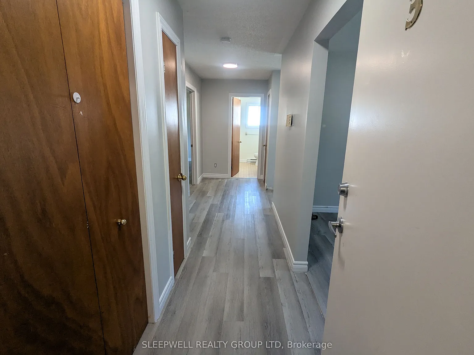 2 bed, $1,600 — Photo 2