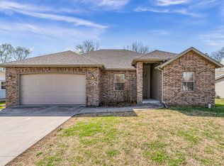 3010 E Gasconade St, Springfield, MO 65804