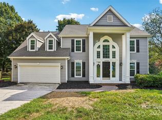 10704 Summitt Tree Ct, Charlotte, NC 28277
