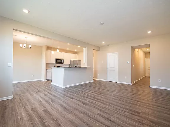 6438 Yuma Ct — Photo 9