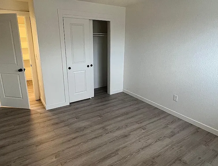 4649 Otis St #4649 — Photo 6