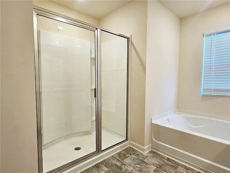 306 Walnut Grove Way — Photo 19
