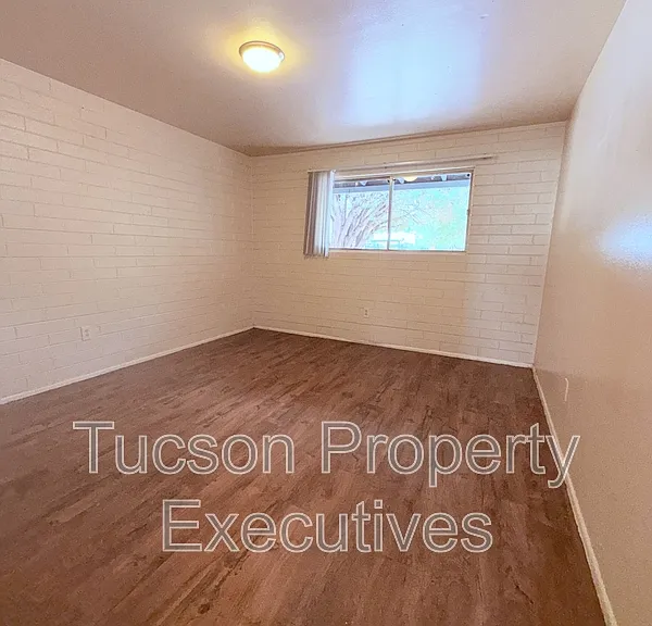 8914 S Nogales Hwy — Photo 14