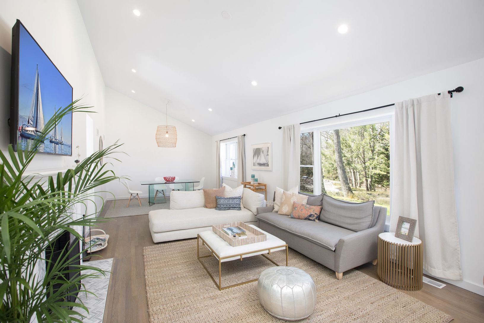 Stylish North Fork Retreat