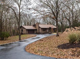 4 Pine Ridge Rd, Festus, MO 63028