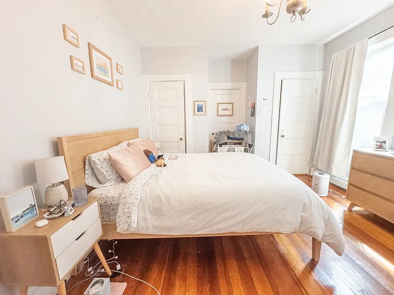 52 Fayette St #1 — Photo 8