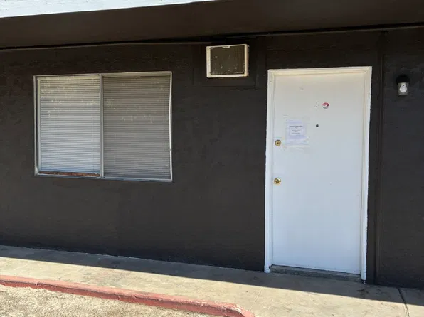 423 W 21st St, Merced, CA