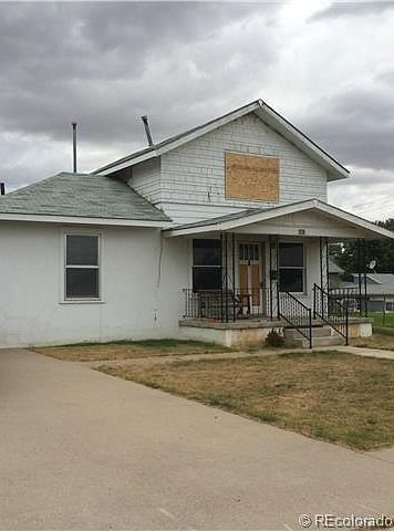 2nd image of 424 Iowa Ave