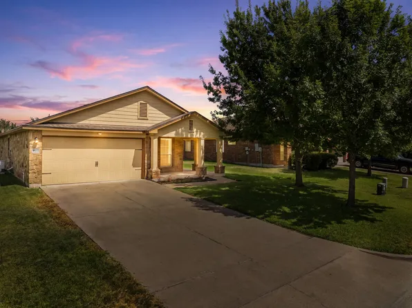 9933 Ironhorse Trl, Waco, TX 76708