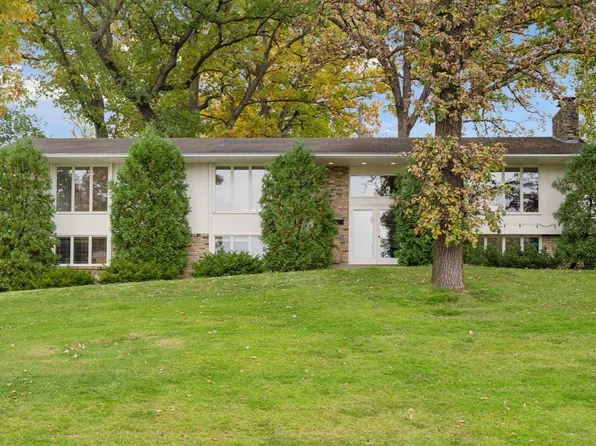5717 View Ln, Edina, MN 55436