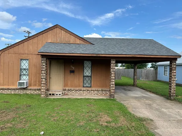 309 Locust Ave, Trumann, AR 72472