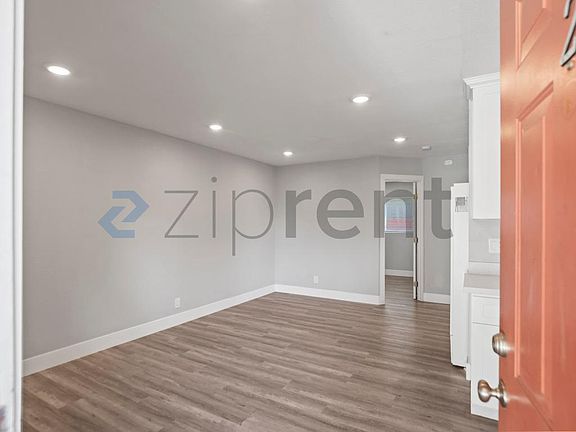4th image of 26910 Manon Ave APT 2