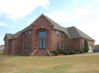 142 Osage Dr, Benton, AR 72019