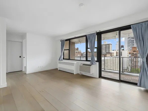 175 West 95th Street image 1 of 20