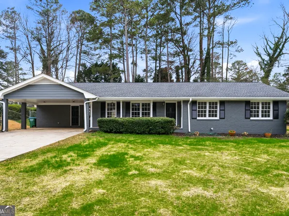 395 Ben Ave SW, Lilburn, GA 30047