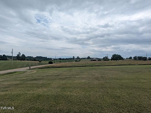 3rd image of 9355 Lonesome Pine Trl