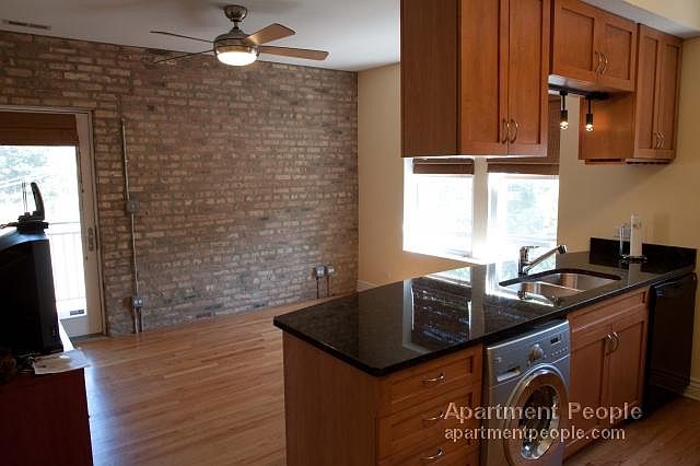 1st image of 1445 W Victoria St #2D