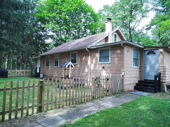 6148 Highway 115, Blakeslee, PA 18610