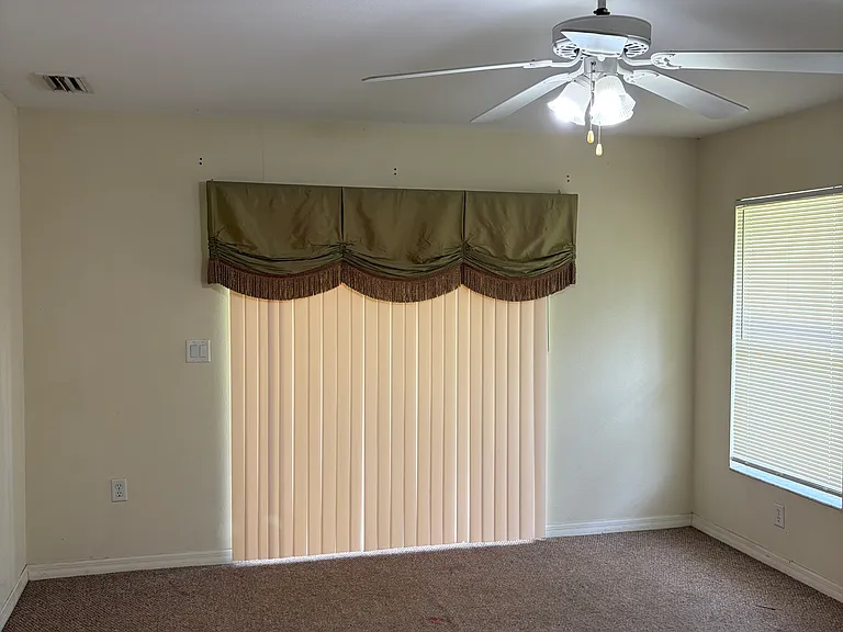5620 Granada Blvd — Photo 15