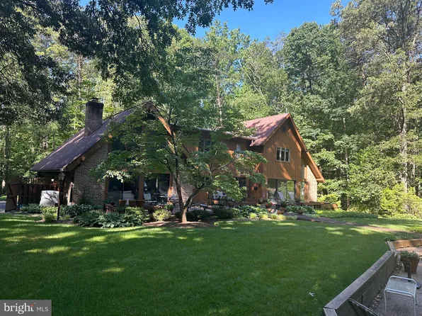 6413 Kilkenny Ln, Fairfax Station, VA 22039