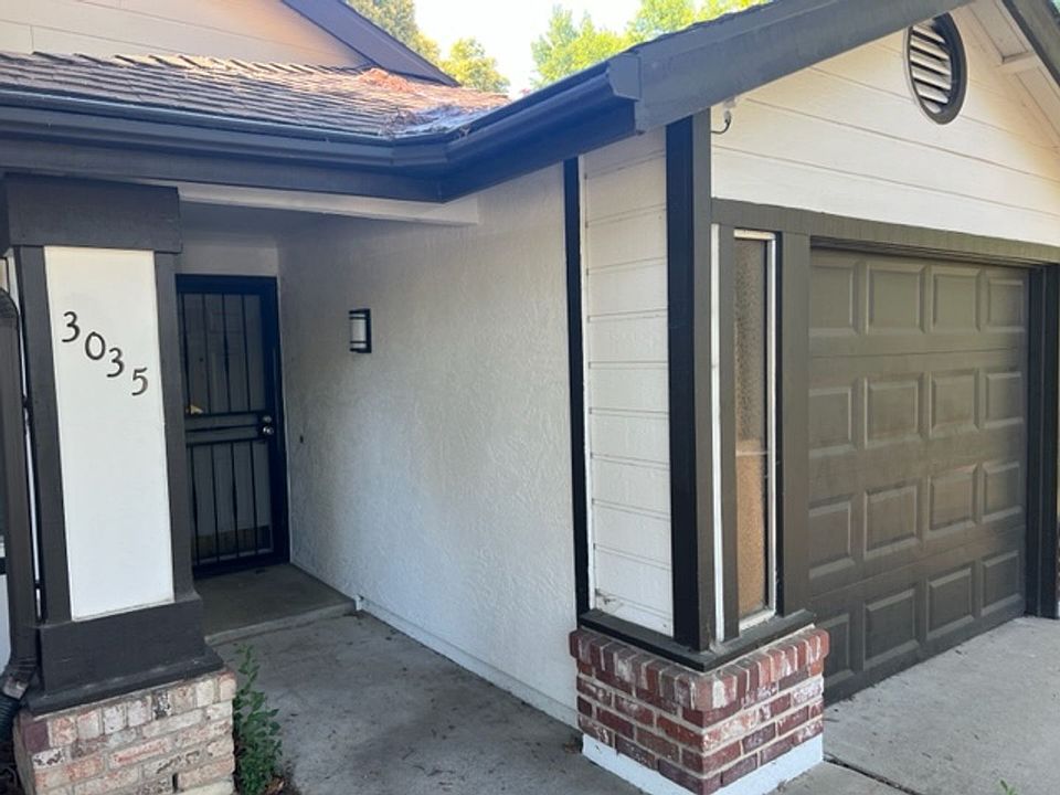 1st image of 3035 Bridgeford Dr