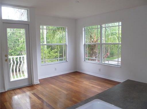 5th image of 1125 Lake St