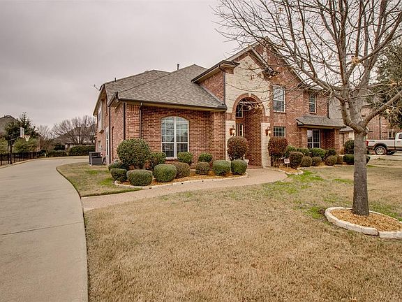 3rd image of 1120 Durango Cir