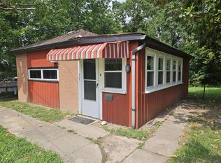 411 Wynona St, Edwardsville, IL 62025