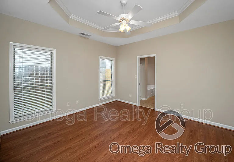 2161 Parsons Dr — Photo 24