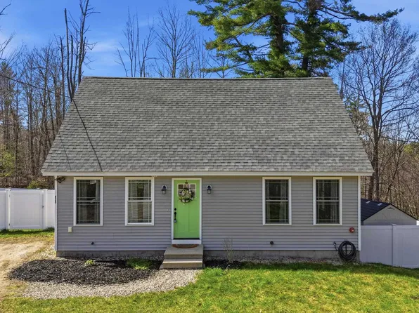 425 Weare Road, New Boston, NH 03070