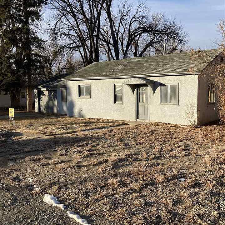 1st image of 210 N Miles Ave