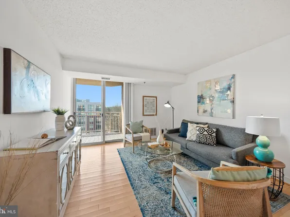 7500 Woodmont Ave #S820, Bethesda, MD 20814