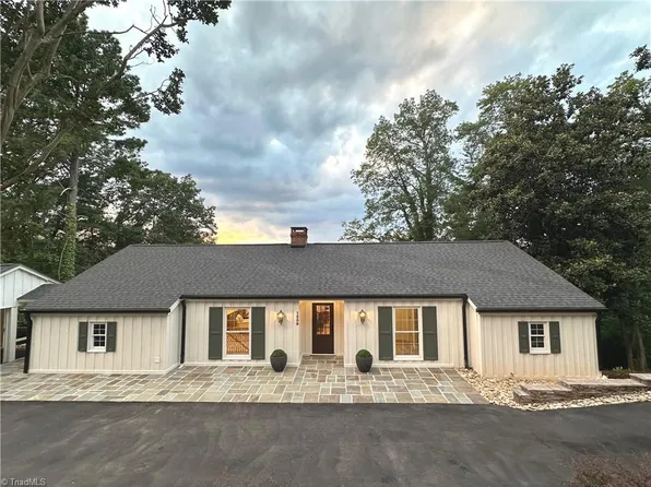 1259 Oakmont Dr, Asheboro, NC 27205