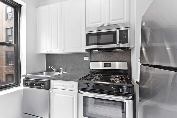 Rented by Compass | media 5
