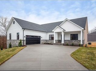 1042 Catalpa Dr, Georgetown, IN 47122