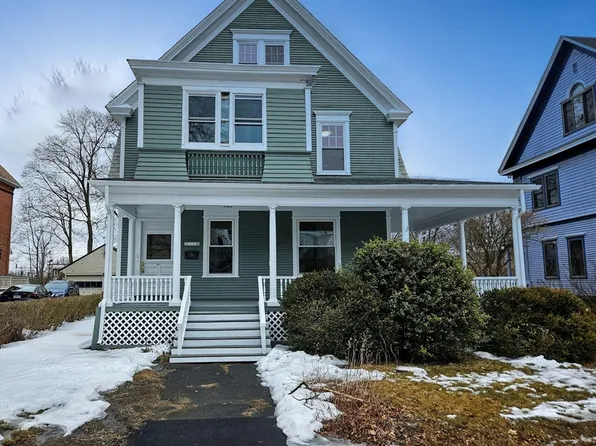 16 Holland Ave, Westfield, MA 01085