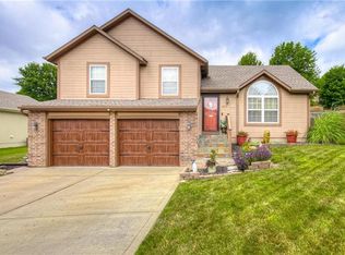 1212 N Jones Rd, Independence, MO 64056