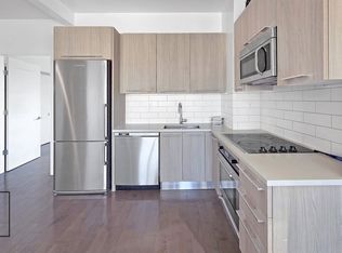 30-40 21st St #PENTHOUSE 8, Astoria, NY 11102