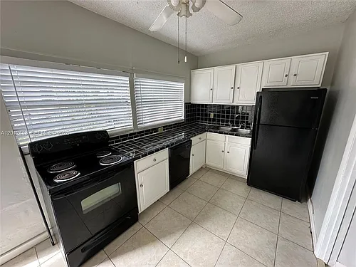 2443 Cleveland St Photo 1