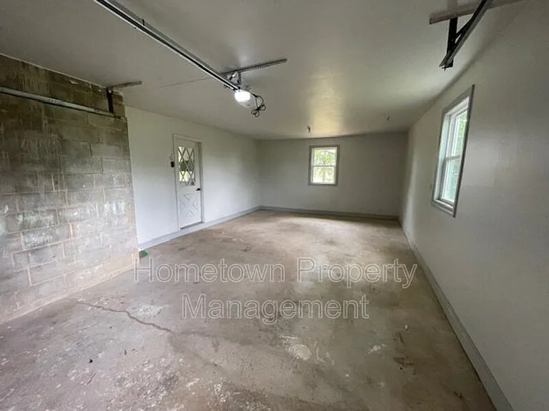 1382 Armstrong Valley Rd — Photo 14