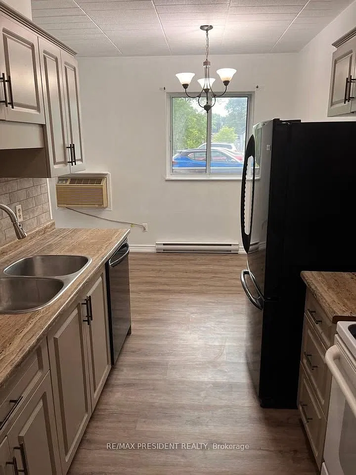 2 bed, $1,750 — Photo 4