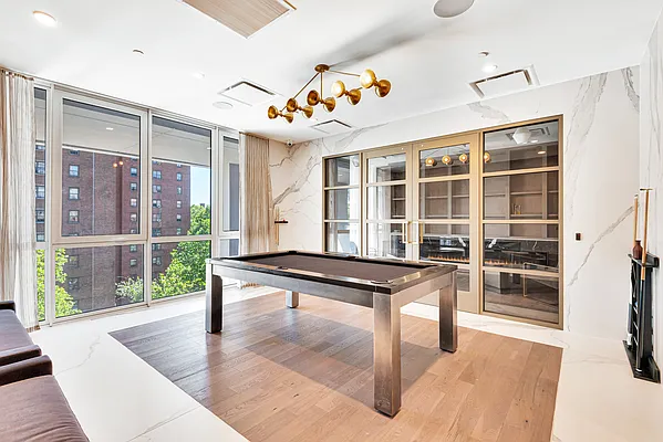 Rented by Corcoran | media 24