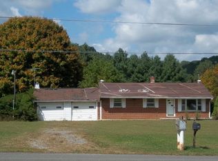 2282 Dry Rd, Speedwell, VA 24374