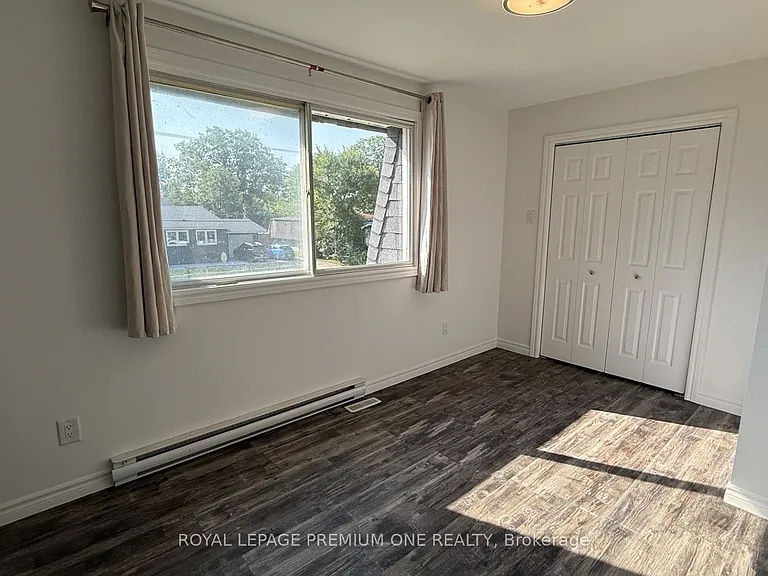 512 Mosley St #WHOLE HOUSE — Photo 26