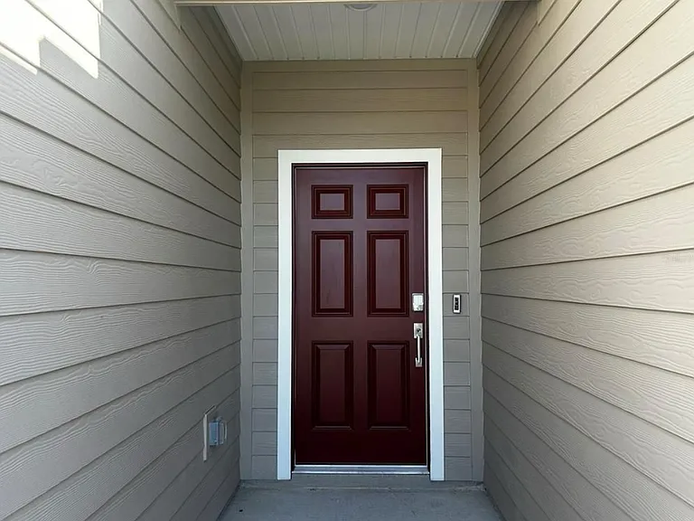 6590 SW 89th Loop — Photo 2