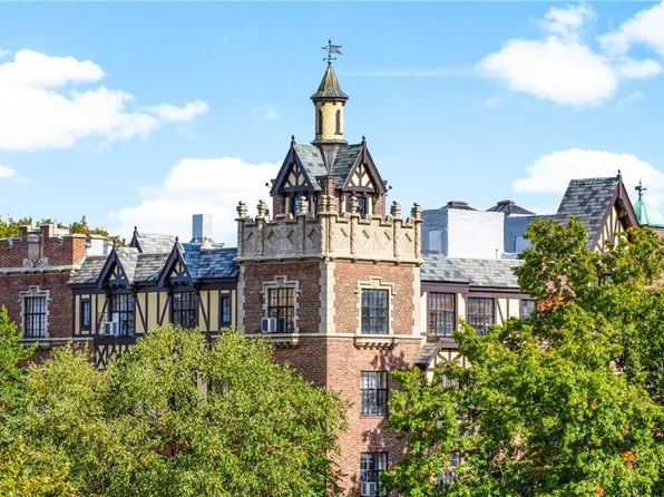 2 Westchester Avenue #5-O, White Plains, NY 10601