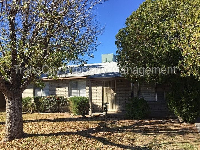 1st image of 2812 E Corrine Dr