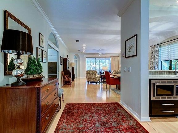 4th image of 1544 Woodstream Dr