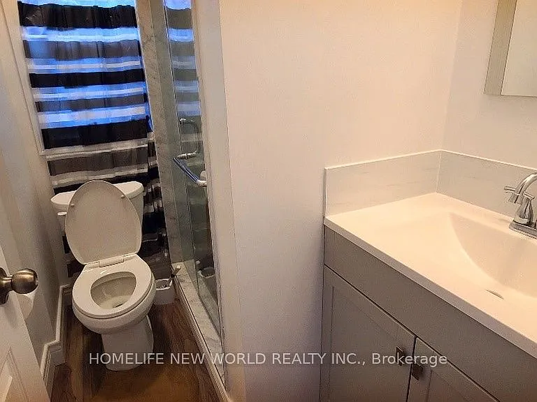 1351 Saint Clair Ave W #2 — Photo 8