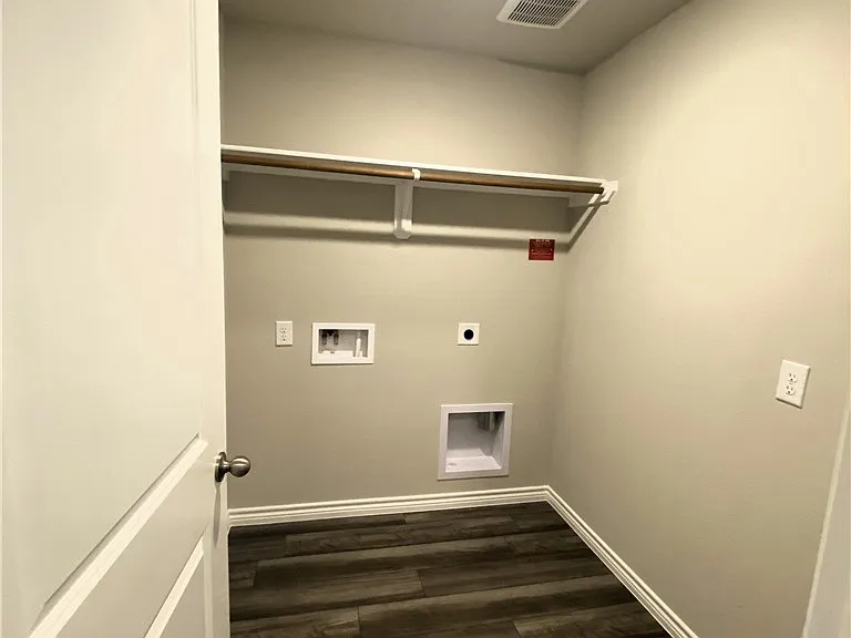 1112 Verona Dr — Photo 15